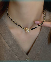 Moderne schwarze Halskette aus Sterlingsilber mit Zirkonia-Verzierung